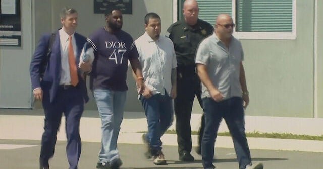 8/22: cbs evening news plus