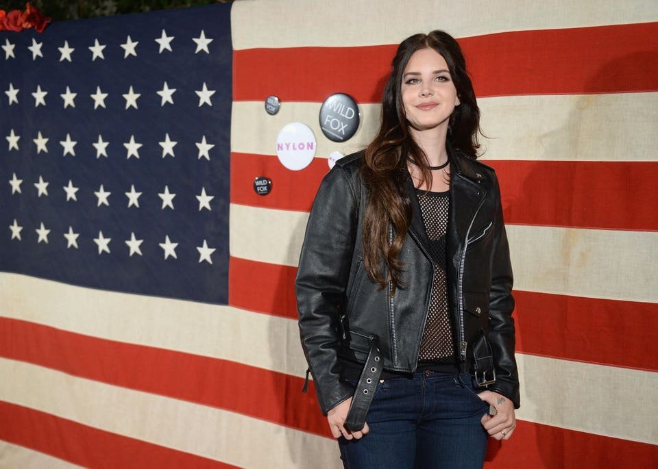 lana del rey’s decade old single charts returns for just the second time