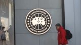 canada goose rises 7% in premarket trading after controlling shareholder gets take private bids