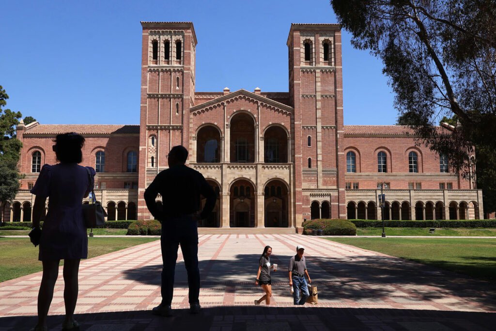 trump administration proposes $1 billion settlement with ucla