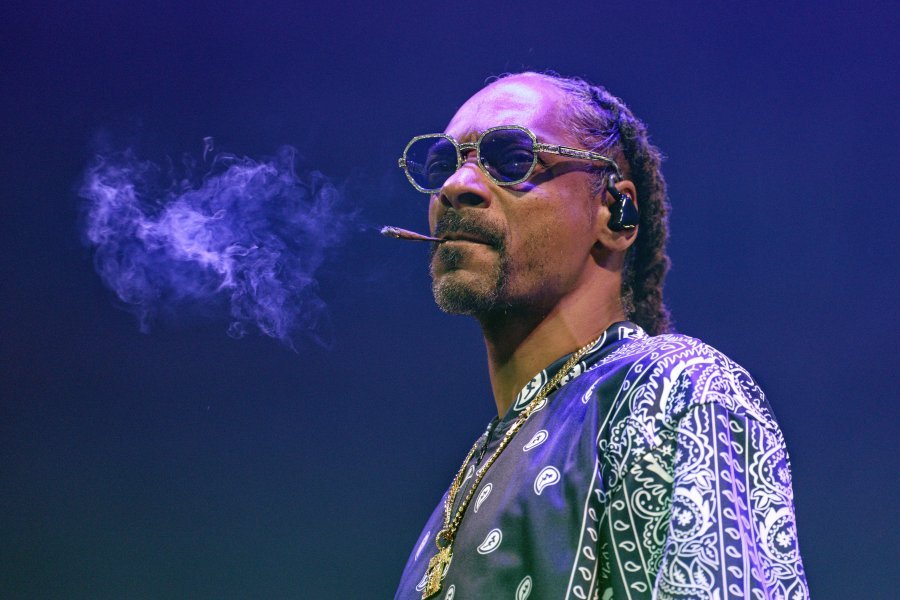 snoop dogg on lgbtq representation in kids' film: 'i'm ... scared to go to the movies' 