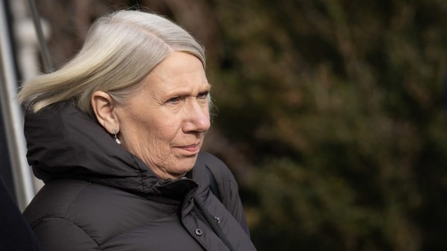 anita dunn tells gop panel biden 'aged physically' but led decision making