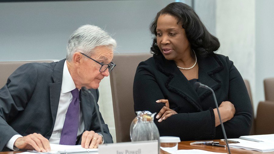 fed governor lisa cook will not step down despite trump call