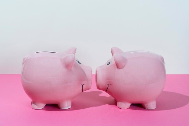 $100,000 cd vs. $100,000 high yield savings account: which earns more interest now?