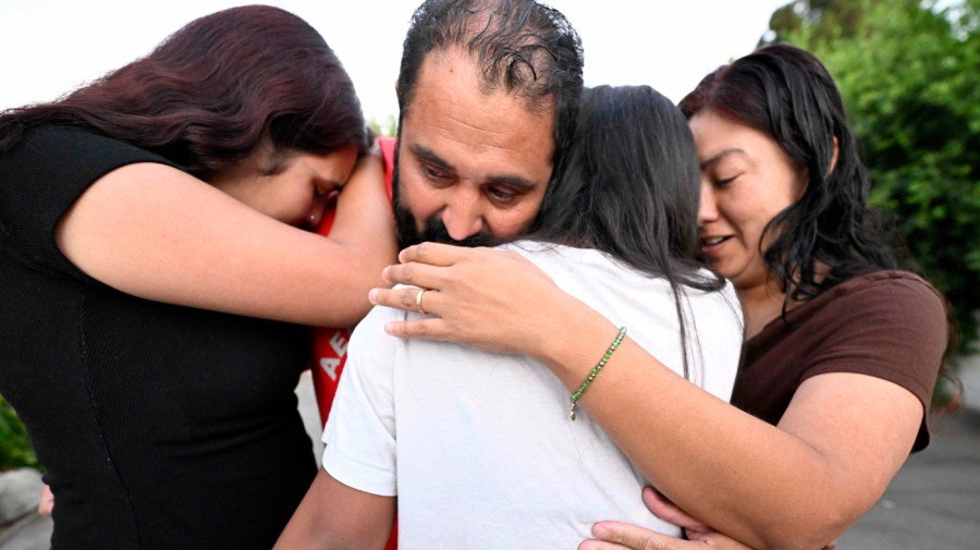 ice’s family separations are forcing children to parent themselves