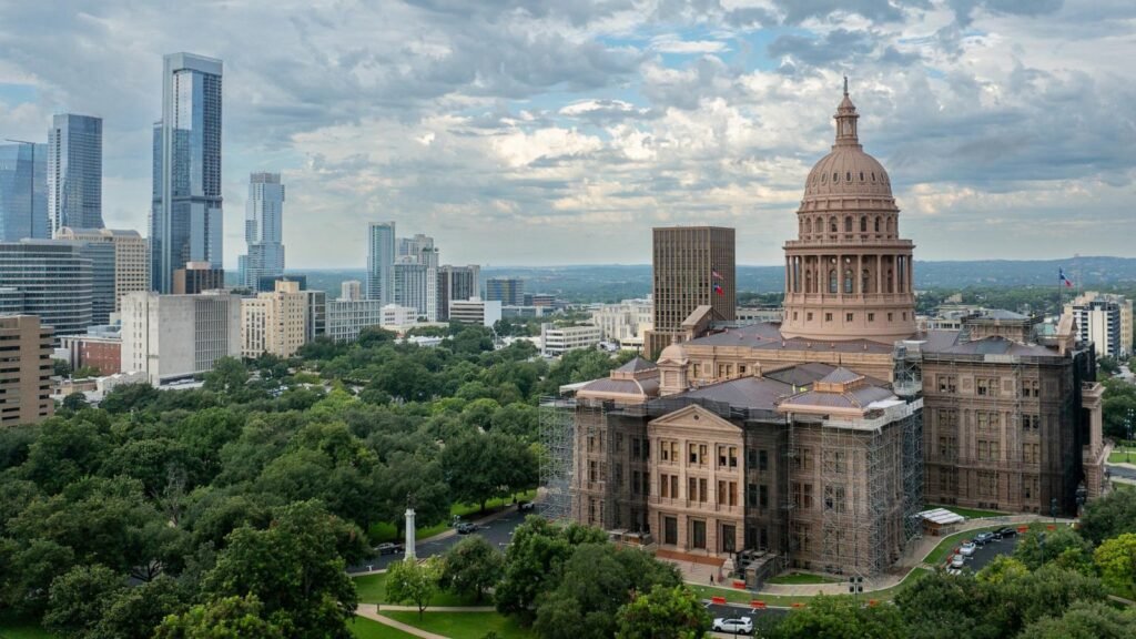 trump says texas gop 'entitled' to more seats as redistricting showdown continues
