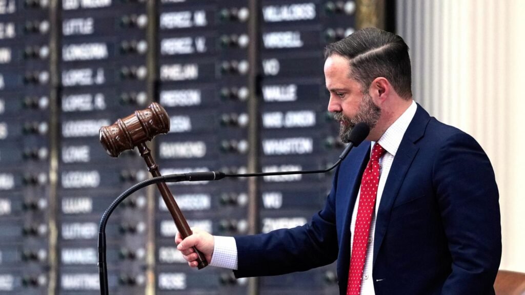 texas house passes new gop friendly congressional maps