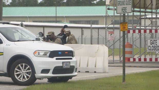 5 soldiers shot at fort stewart in georgia; suspect in custody