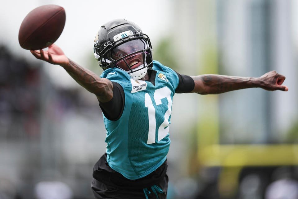 start or sit week 1: fantasy football advice for travis hunter & more