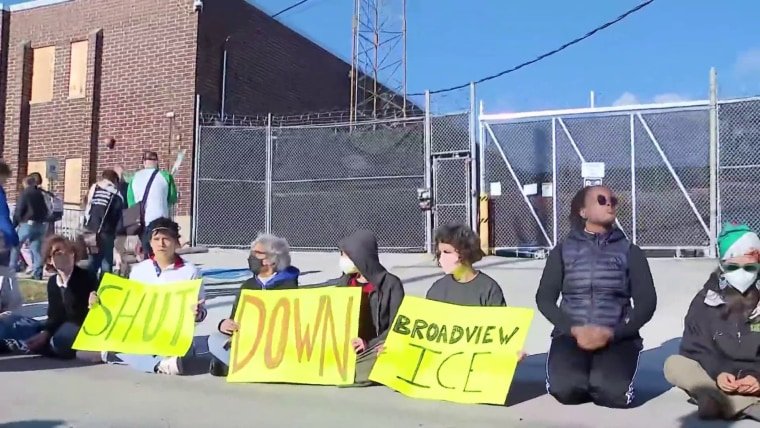 chicago braces for trump’s federal troops
