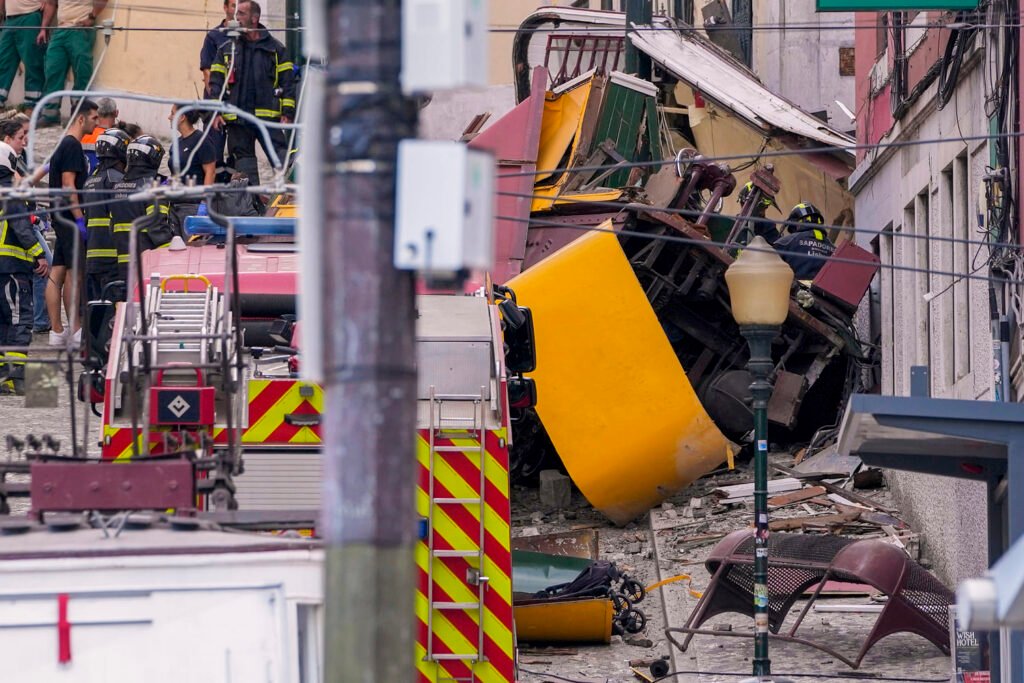 at least 15 people killed and many injured in crash of funicular railway in lisbon