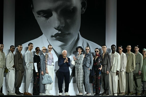 how giorgio armani built a multibillion dollar fashion empire